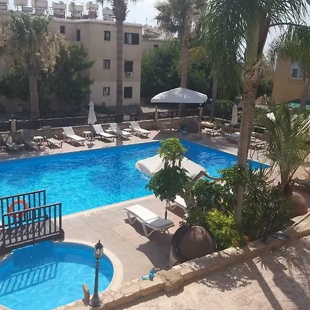 Sofilia Apartment *
